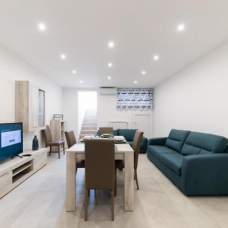 Plume Apartment By Wonderful Italy Bari Ngoại thất bức ảnh