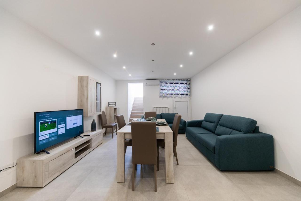 Plume Apartment By Wonderful Italy Bari Ngoại thất bức ảnh